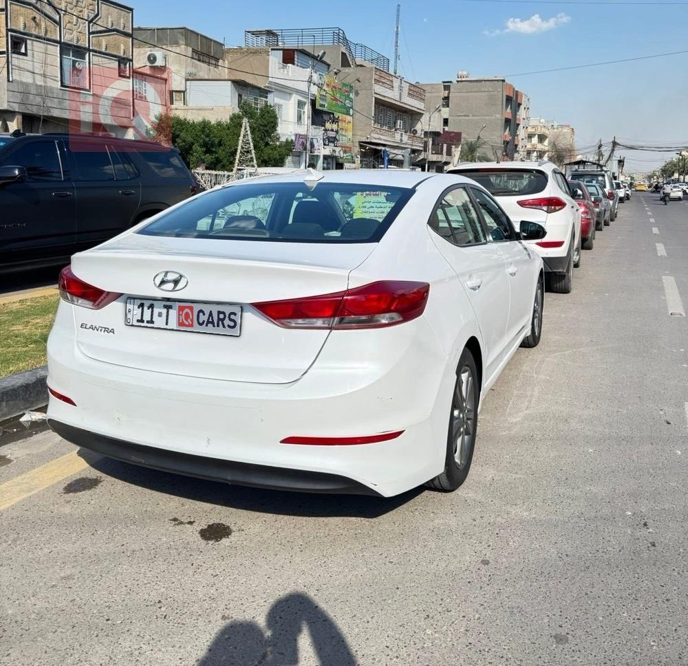 هيونداي النترا